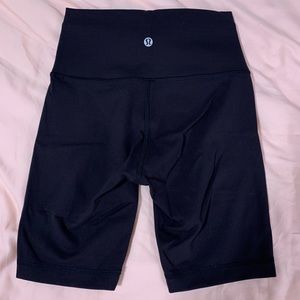 Lululemon wunder train biker shorts